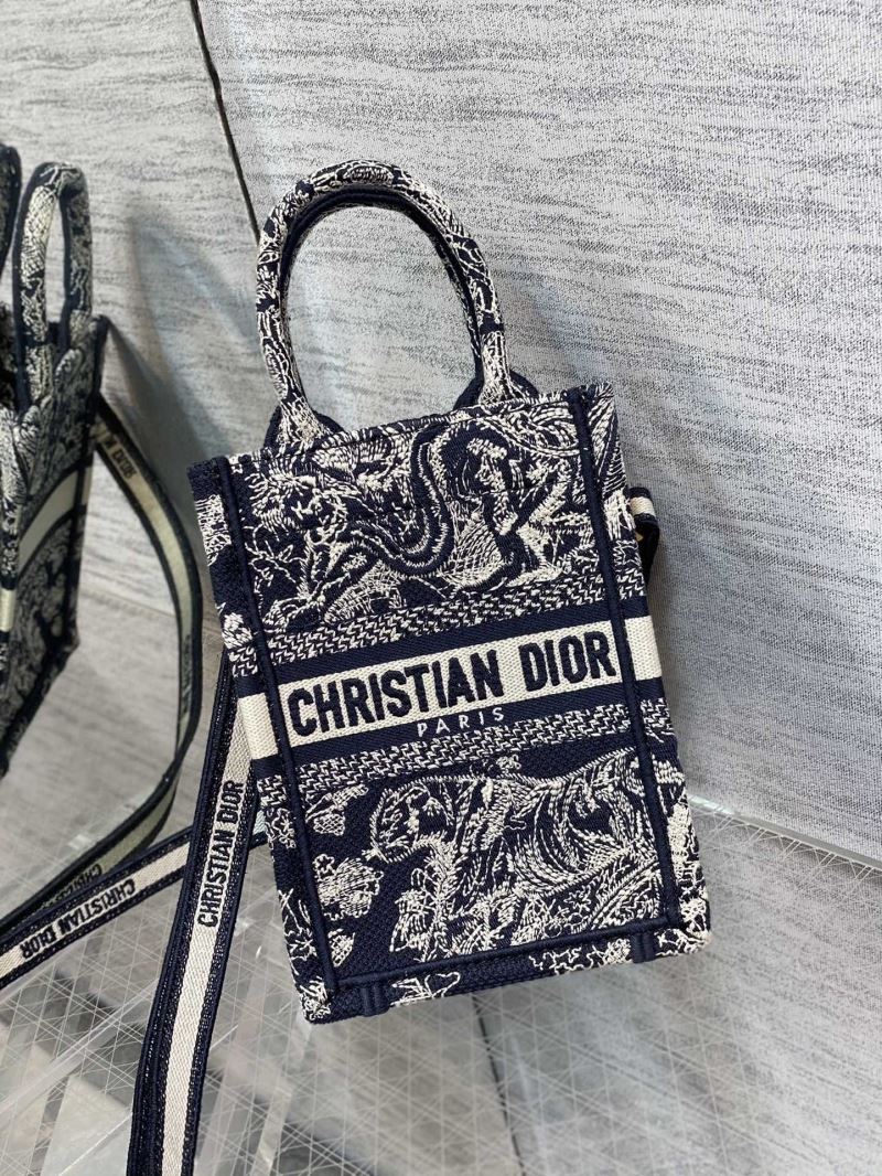 Christian Dior Shopping Bags